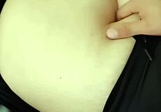 i love exploring a milf's sexy navel