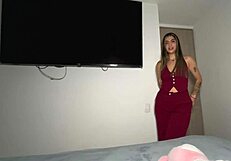 me cojo a mi hermanastro antes de irme para la discoteca