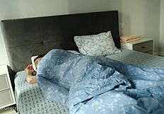 Kristina starts her morning barefoot in the bedroom, feeling sexy 😊