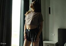 Kristina starts her morning barefoot in the bedroom, feeling sexy 😊