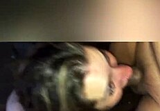 esas nalgas latinas rebotan rico mientras me chupan y follan bien