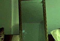 gotica culona masturbandose con lentes emo 😈