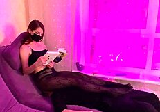 Mistress sofi humiliates slave with full-weight facesitting in nylon tights