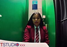 Student sucks dick at the gloryhole!