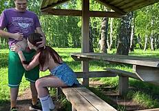 Ormanda muhteşem bir kızı siktim ve göğsüne boşaldım