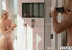 Vixen blonde influencer Kelsey Kane devours thick cock