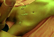 La naiba, ne masturbăm împreună și ejaculăm tare!