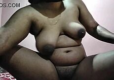 Hot bhabhi gets intense chudai, showing tits in indian saree sex scene