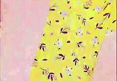 Wifey flashes big tits in car!