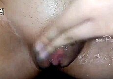 Amateur Girl Rubs Her Very Wet Pussy