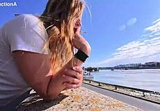 公衆とお家でお漏らししちゃう