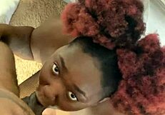 i make juicythehoudini cream with my big clit