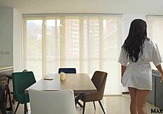 apartment hunting slut gets wild creampie from lucky guy