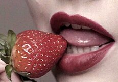 Those lips are so fetish-worthy! Babe teases!