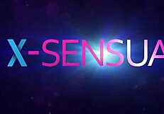 suggestive morning with olivia grace licking shaved pussy