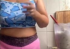 Woman Flashes Swollen Pussy In Public Exhibition