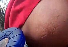 Brazilian hairy slut flashes her beaver at Ibirapuera Park