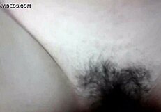 Girlfriend enjoys amateur creampie with college friend