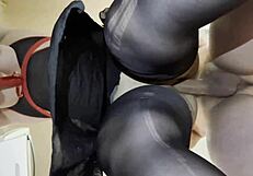 Having sex in the kitchen with my fat girlfriend in doggy style