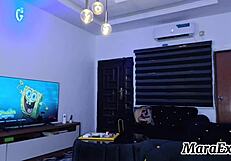 Oh man, that fat ass naked housewife Mara Exotic is cleanin' and dancin' so pretty!