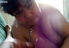 Suceuse bambou gives intense blowjob.