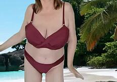 Heiße Oma zeigt riesige Titten in winzigem 18+ Bikini