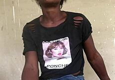 crazybitch enjoys privacy during family holiday