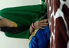 Mujhe lund chusna pasand hai in HD Hindi anal