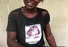 crazybitch enjoys privacy during family holiday