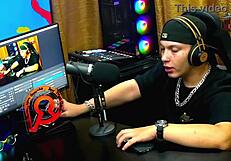 Ruan kisses Bruna Lambertini naked on lap