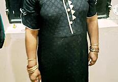 DESI WIFE HARD-CORE FUKING