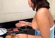 Japon blogger prezervatifsiz büyük siyah yarrak alıyor