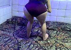 Homemade Workout Of College Fit Ass Girl!