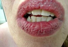 Vore Fantasy: Kissing Leads to Eating Whole