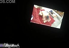 marido corno fragra esposa gostosa fodendo com o amigo no sofa de casa pela camera de seguran�a