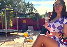 مؤخرة ساخنة تريد زب