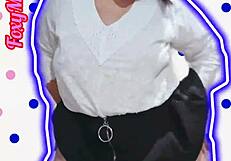 Muevo El Culo Como Una Perra in Exotic Solo Fingering Session. Watch Her Big Ass Shake!