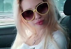 Massachusetts Tits Elza Kom Shows Off Big Natural Boobs