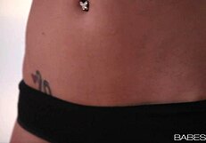 I admire petite Khyanna in her solo performance