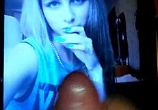 Kenapa tengok gadis cantik manis tu lancap?