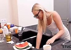 i helped the sensual babe after a little kitchen incident