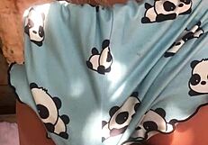 Batendo na amiga da minha enteada sex toy.