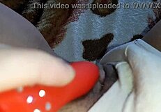 I teased my clit with a vibrator until i cum