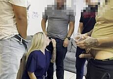 i join gangbang at sperm bank with blonde latina housewife