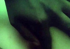 Sousedská žena zkoumá zralé análové dobrodružství s černým sousedem v tajných sezeních.