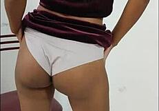 Spectacular Latina Brunette Shakes Buttocks Sensually In Homemade Interview