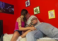 Sexy Kitty says she has a taste for hardcore blowjob and handjob