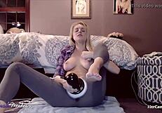 ms basil meadows teases in vip camshow striptease