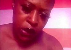 섹시한 보지가 문신 있는 큰 뚱뚱한 긴 자지 갈구해