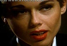 kelly trump gives nice blowjob with cumshot